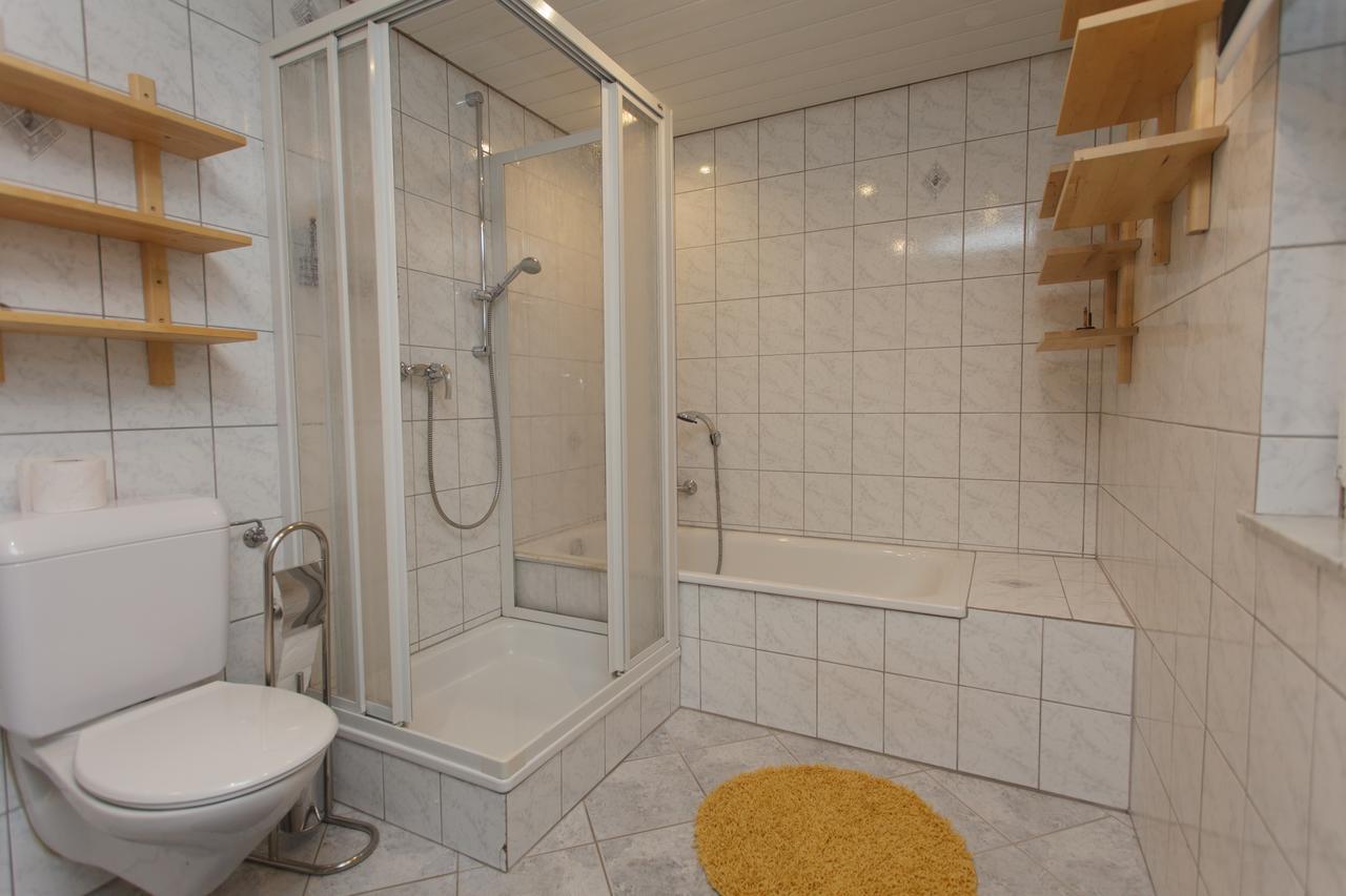 فندق Haus Am Asang Löwenstein المظهر الخارجي الصورة